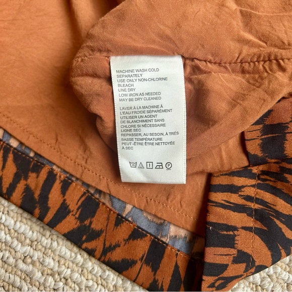 Free People x REVOLVE Brown Abstract Beatrice Mini *SKIRT* in Coffee Print Sz 6 - Picture 11 of 12